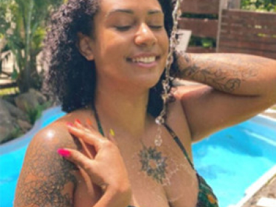 Tatouage sur peau noire & mate : le guide